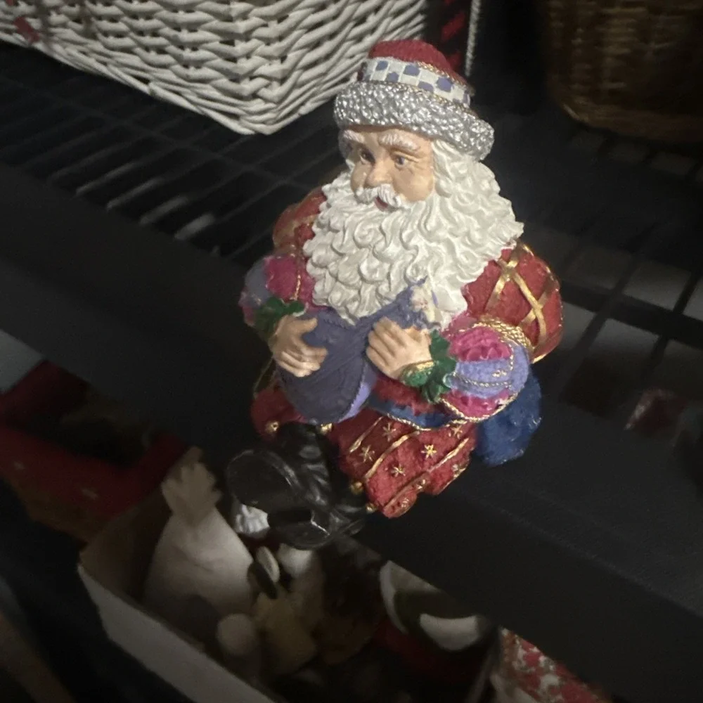 Possible Dreams Crinkle Clause‎ Shelf Sitter Christmas